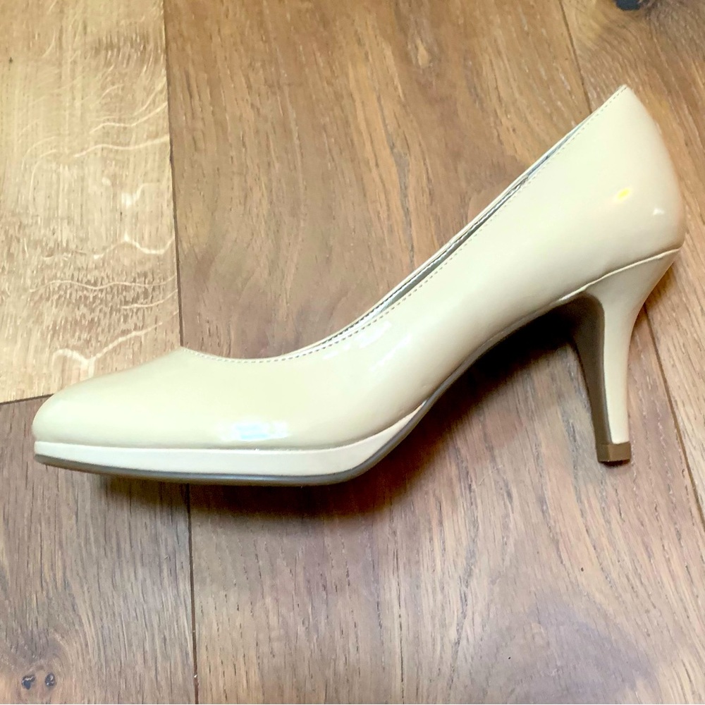 KELLY & KATIE Heels